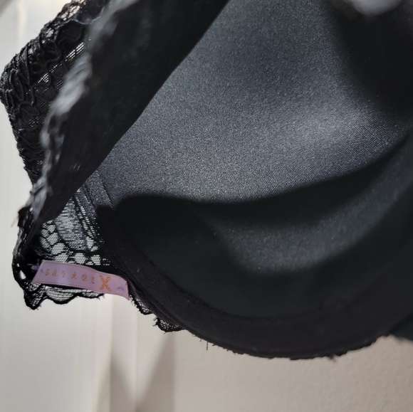 Savage X Fenty Romantic Corded Lace Front-Closure Push-Up Bra Black - Picture 14 of 17